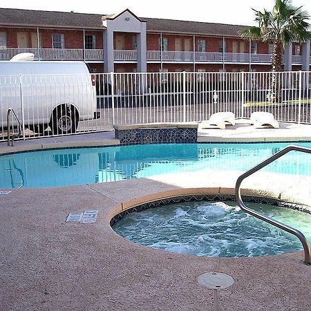 Value Inn & Suites - Harlingen Eksteriør billede