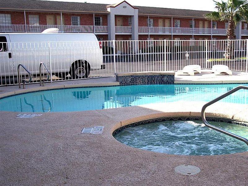 Value Inn & Suites - Harlingen Eksteriør billede