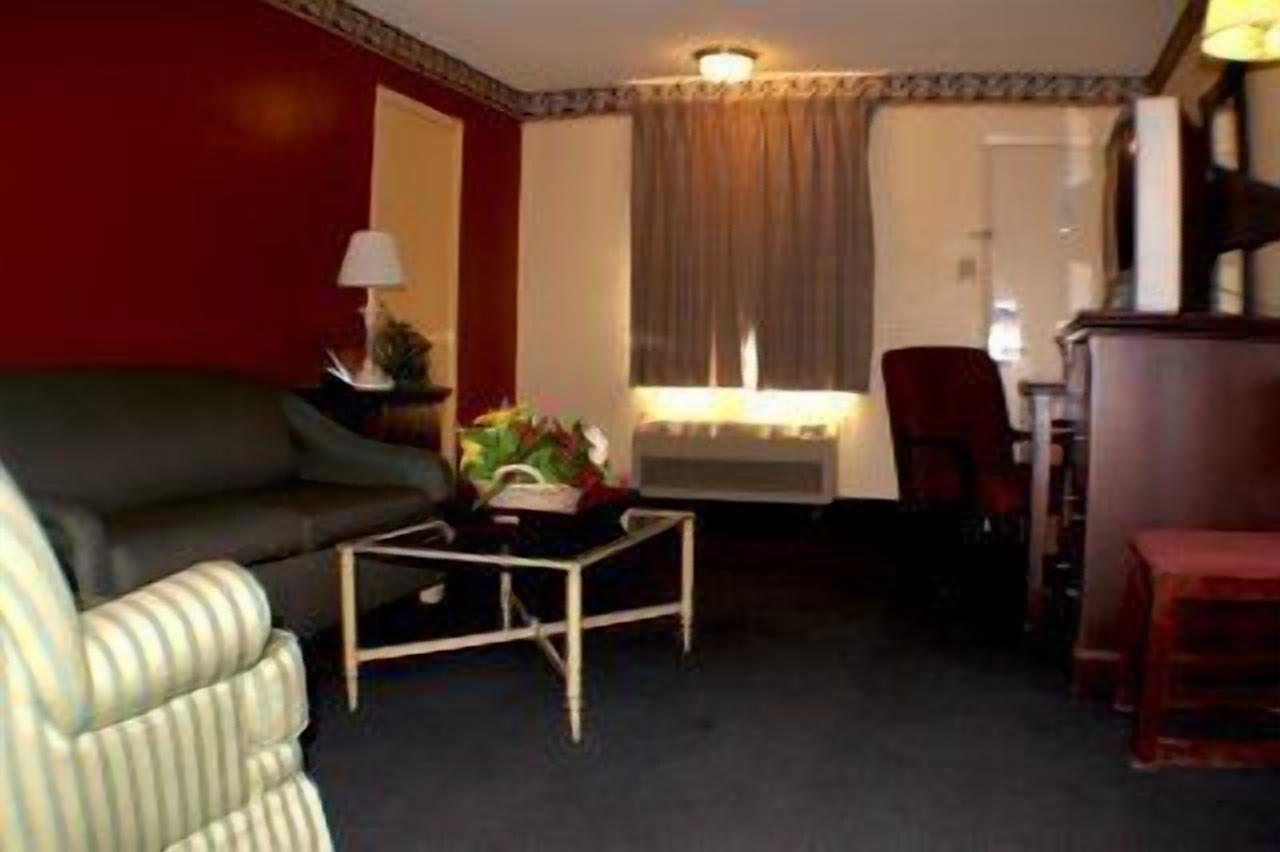 Value Inn & Suites - Harlingen Eksteriør billede